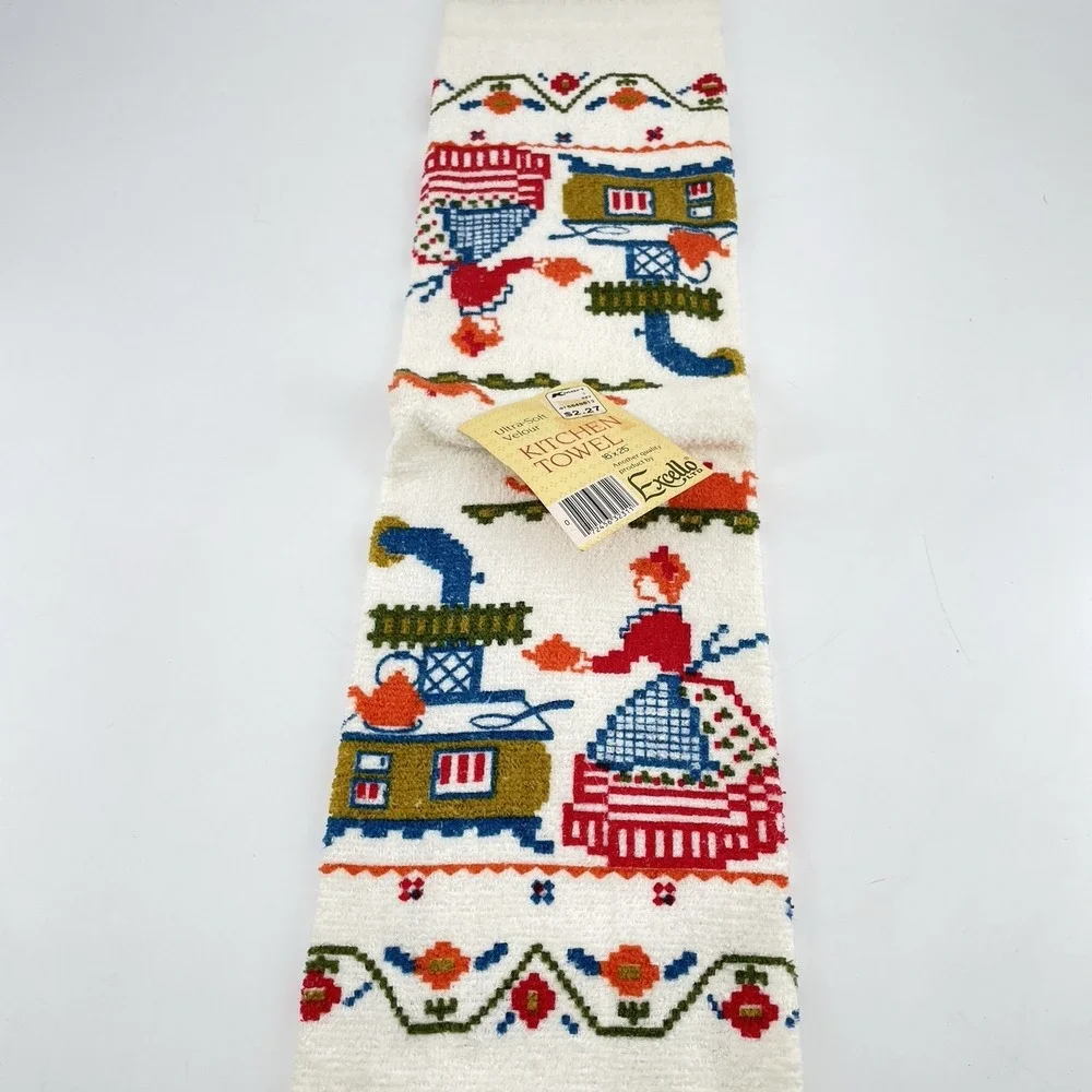 VTG 1970 Excello Kitchen Towel Colonial Kitchen Americano Women Cast‎ Iron Stove